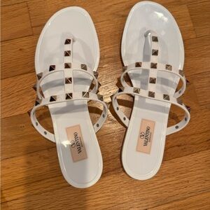 Valentino Caged Jelly Thong - White